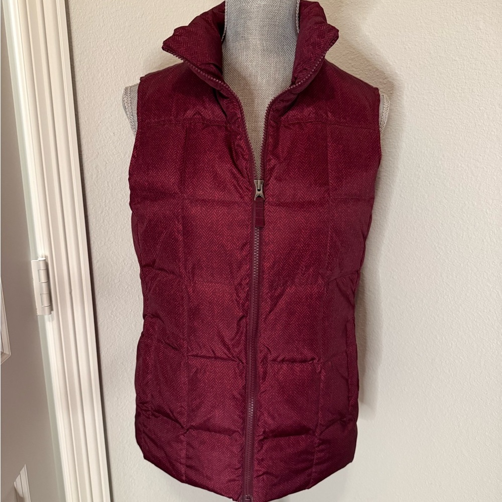 Lands End Women's Burgundy Puffer Vest - S